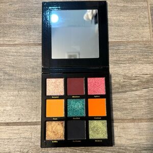 Unearthly Cosmetics "Lore" eyeshadow palette